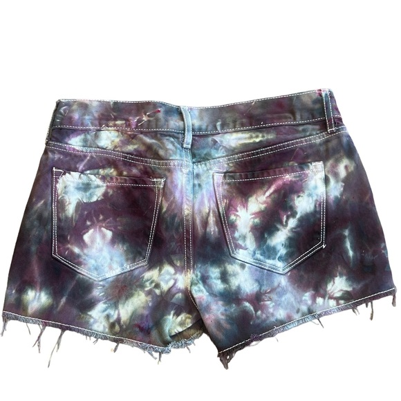 Hand dyed jean fringe bottom shorts - Picture 2 of 2